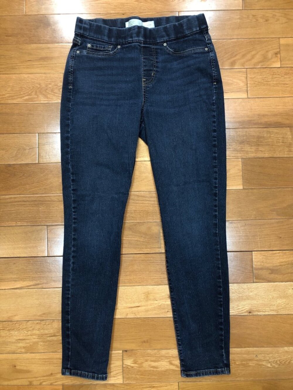 Levi Strauss Signature Gold Totally Shaping Pull On Skinny Blue Jeans Size 8M